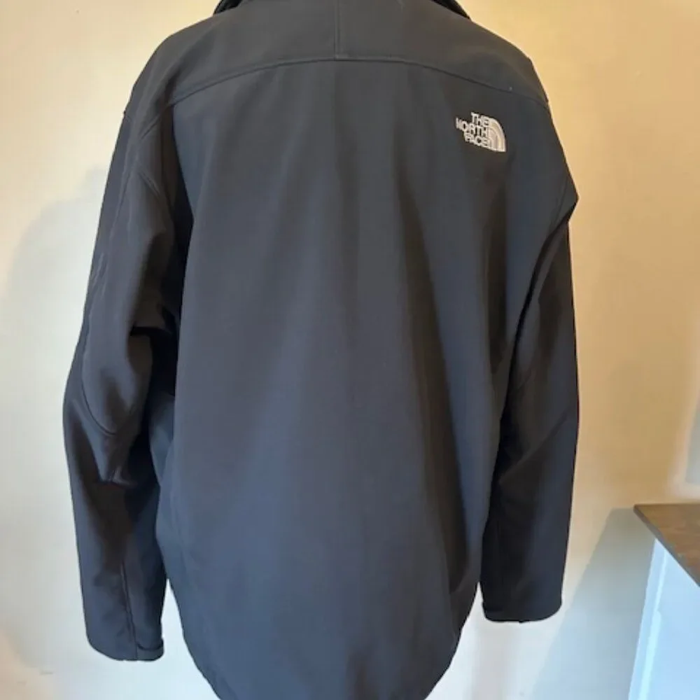 The North Face outdoor 4%